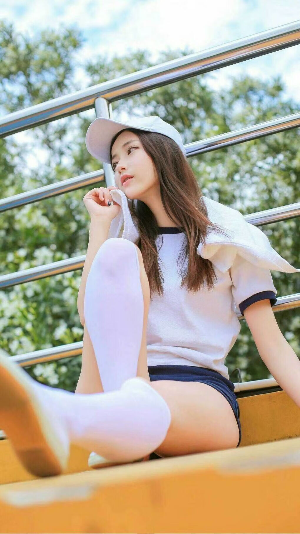 阿尔比塞特主场大捷，奏响胜利之歌，阿尔盖比斯宾塞