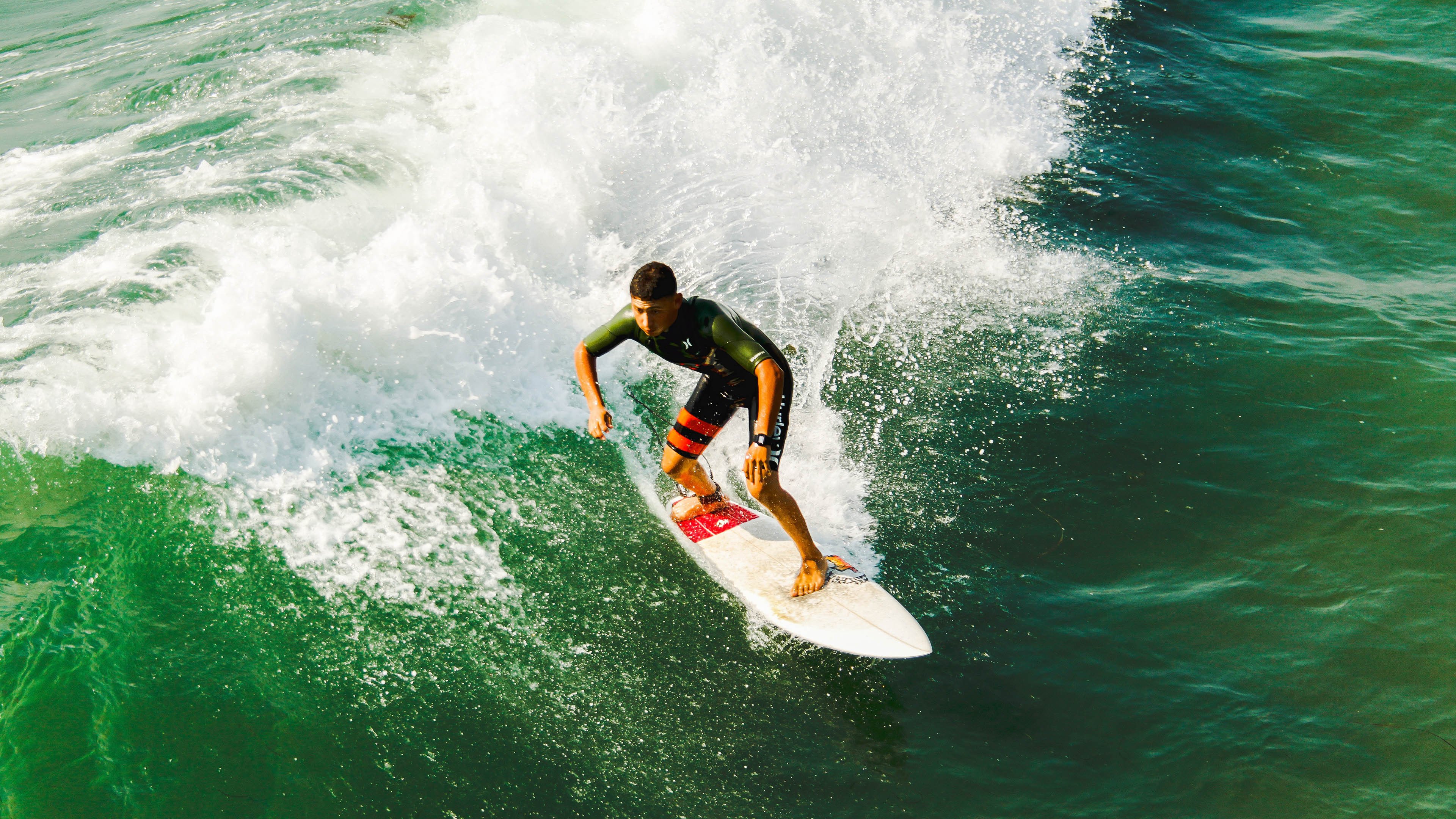 裁判操作手册加入多场景应对视频案例，裁判员的临场管理技巧