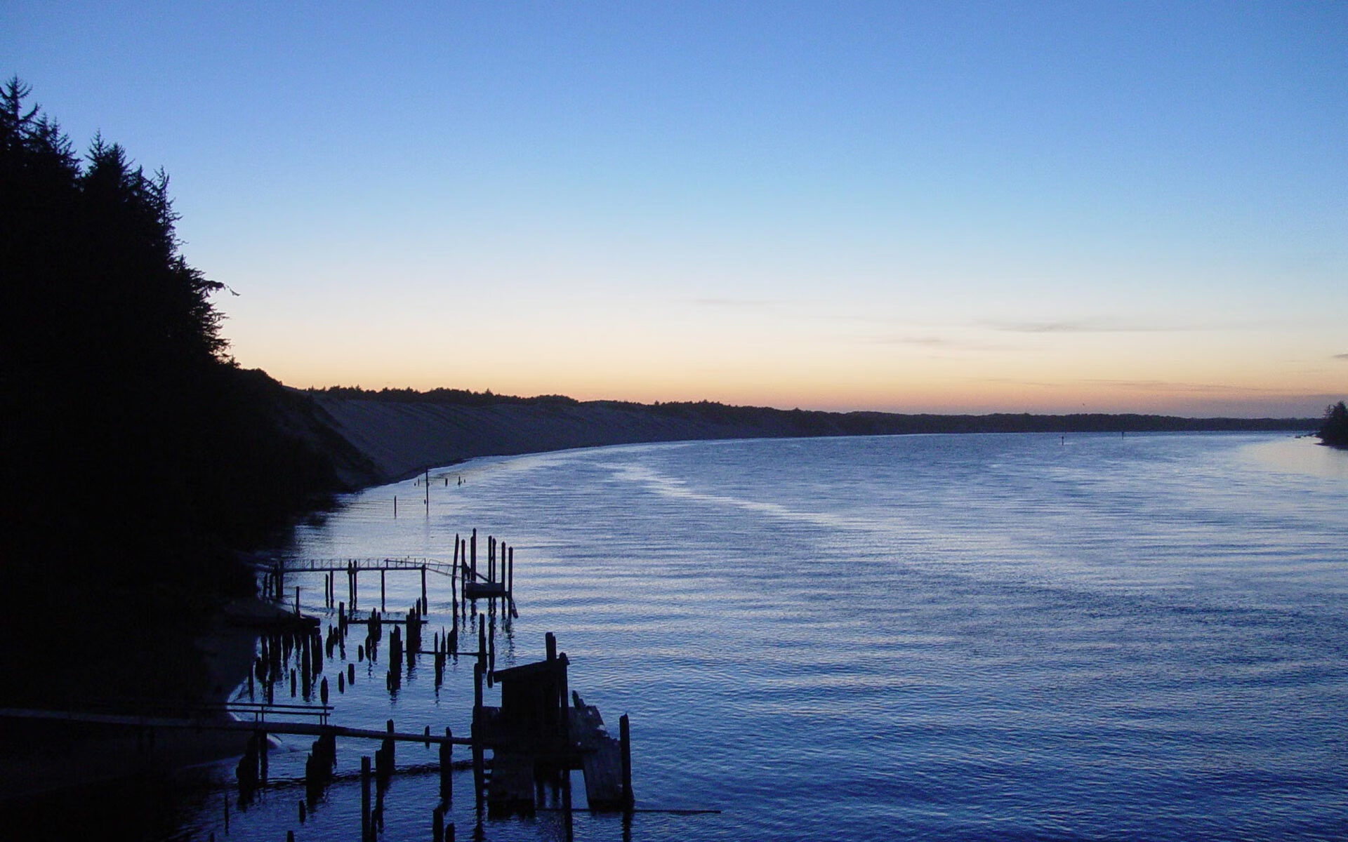 乐鱼官网-恩多比·恩乔：将“控制游戏”作为核心，成为南非队的进攻指挥官